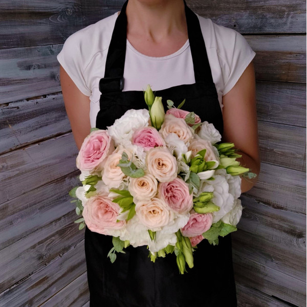 Подружка невесты - цветы с доставкой Ялта