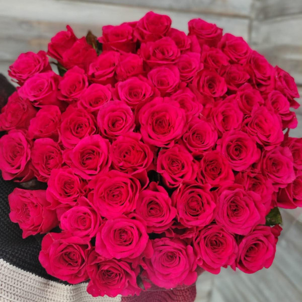 Роза Пур Пур 50 см - цветы с доставкой Ялта