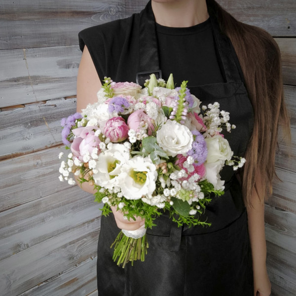 Яркая свадьба - цветы с доставкой Ялта